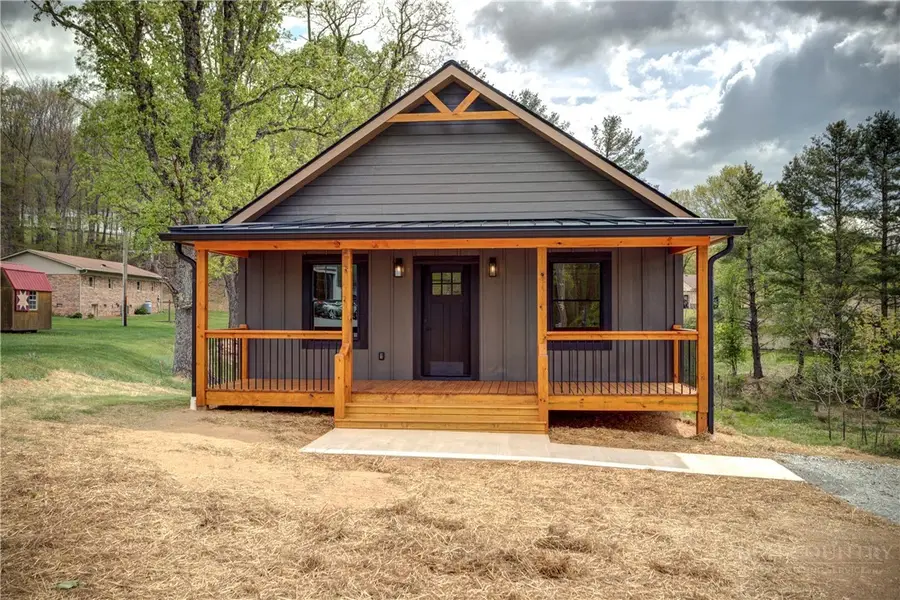 34 Atwood Street, Sparta, NC 28675 - #3