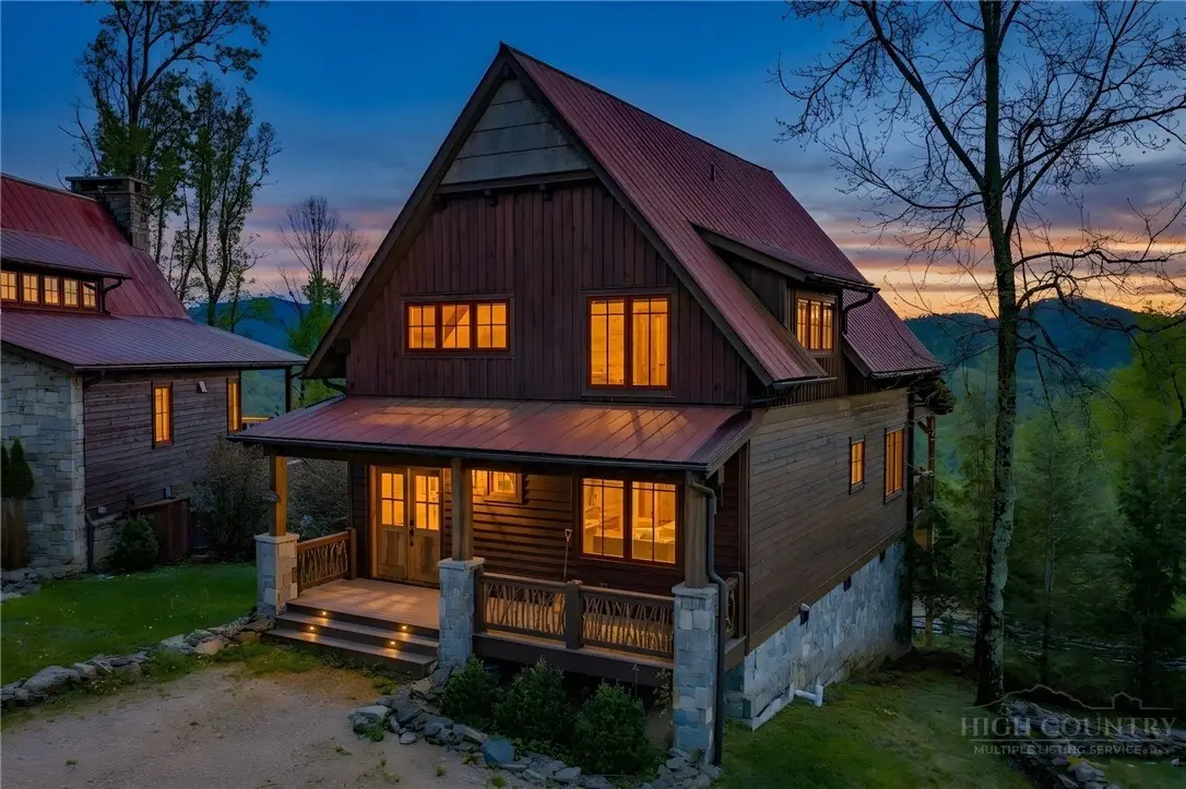 15 Eagle Village Circle, Banner Elk, NC 28604 - #1