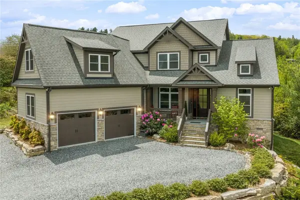 128 Starry Night Trail, Blowing Rock, NC 28605