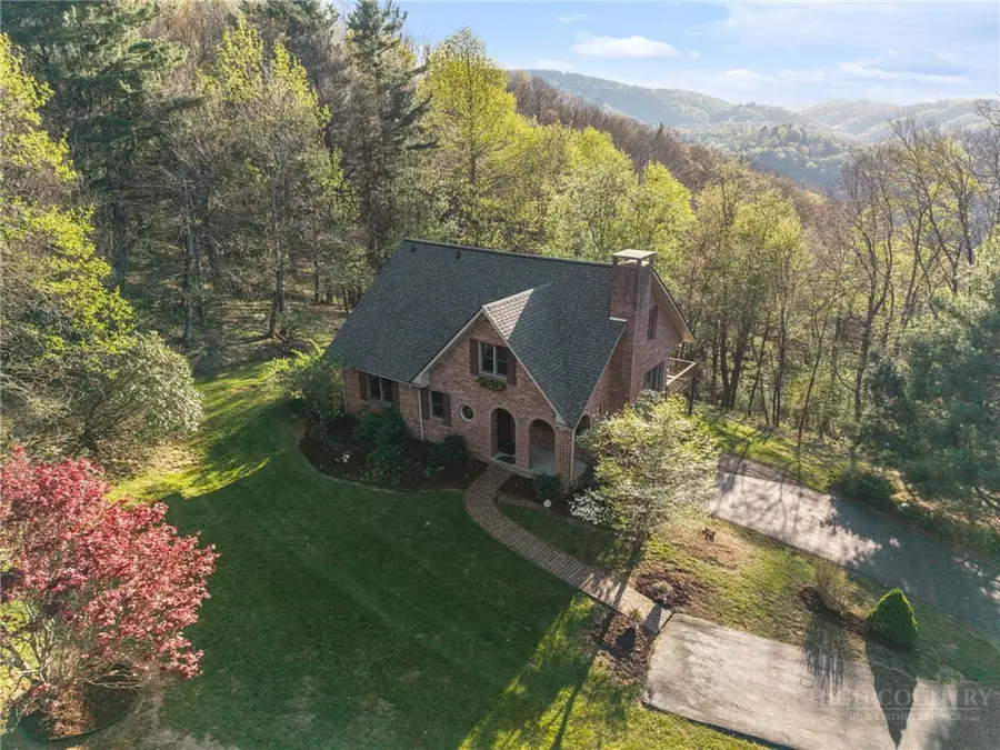 222 Sorrento Drive, Blowing Rock, NC 28605 - #2