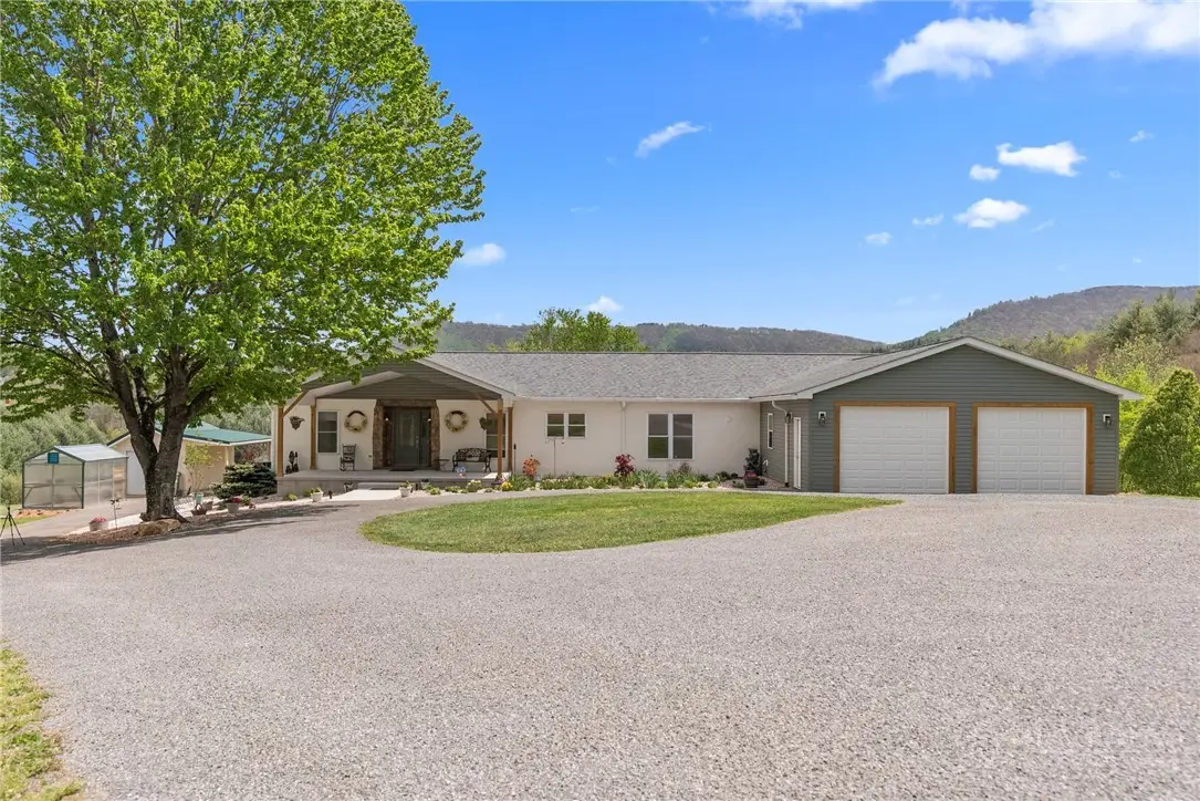 552 Dirt Nose Drive, Sparta, NC 28675 - #1