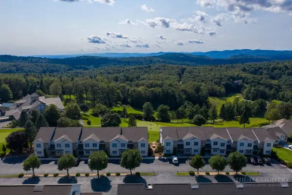 57 Club Villa Drive #104, Roaring Gap, NC 28668