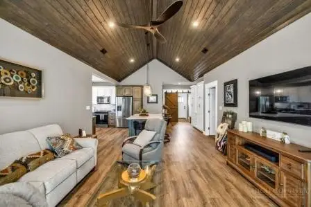 70 Paynes Court, Roaring Gap, NC 28668 - #2