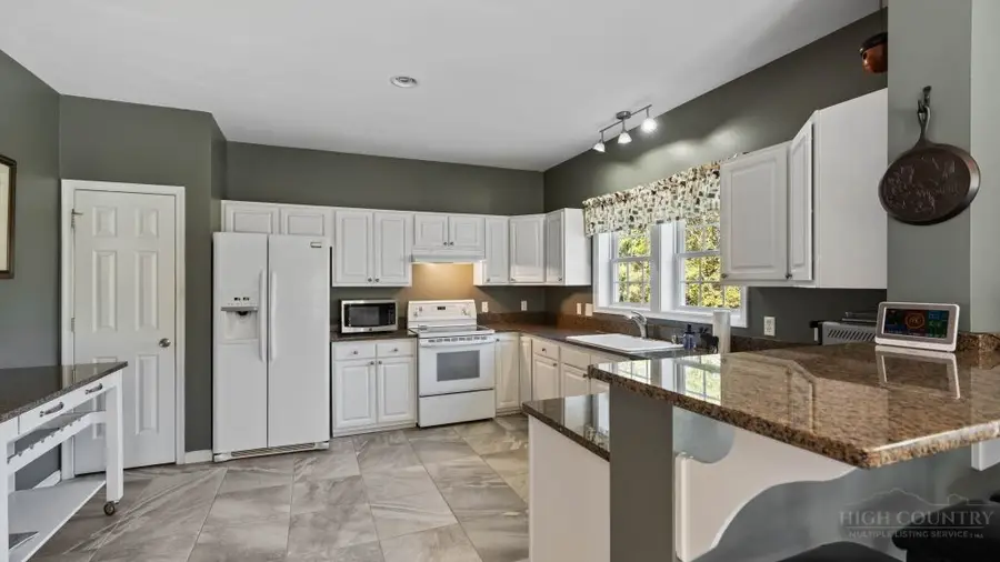 713 Kalmia Drive, Boone, NC 28607 - #3
