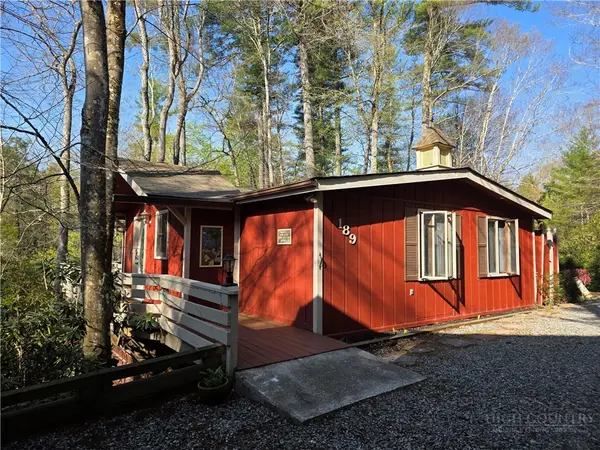 189 Pine Loop, Newland, NC 28657