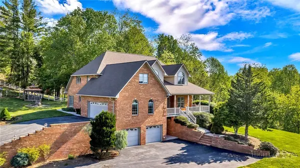 374 Bower Lane, Jefferson, NC 28640