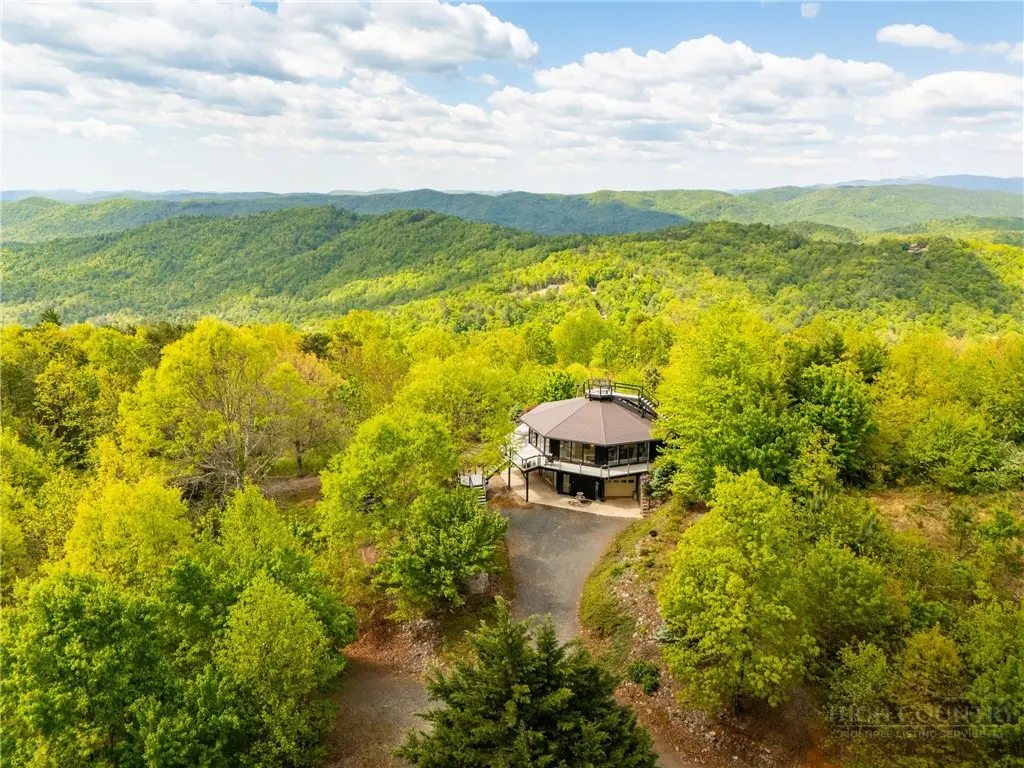 146 Cherokee Lane, Purlear, NC 28665 - #1
