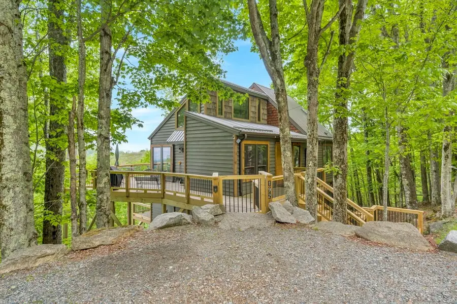 192 Wild Daisy Lane, Beech Mountain, NC 28604 - #3