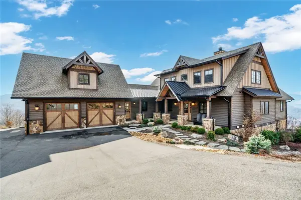 30 Valley Watch Court, Banner Elk, NC 28604