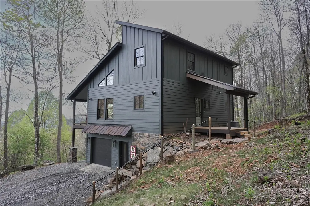 336 Maple Tree Lane, West Jefferson, NC 28694 - #1