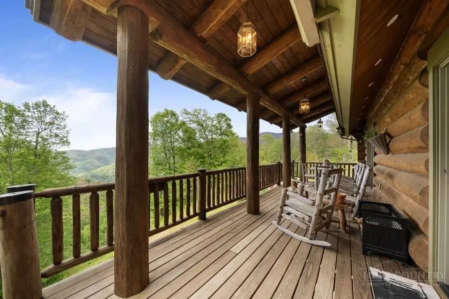 950 Atria Lane, Newland, NC 28657 - #3