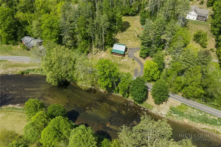 613 Silas Creek Road, Lansing, NC 28643 - #2