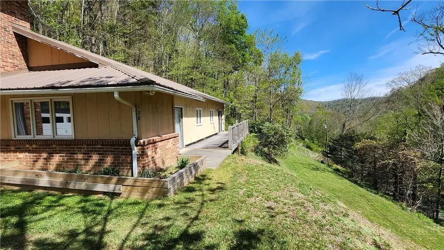 120 Fox Run Ridge Drive, Blowing Rock, NC 28605 - #2