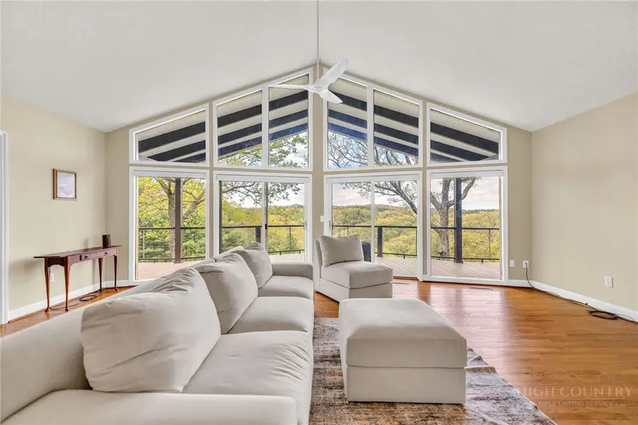 60 Sir Richards Court, Roaring Gap, NC 28668 - #2