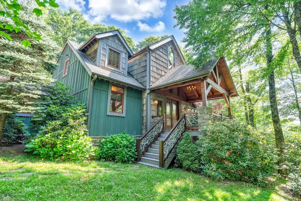 324 Chickasaw Trail, Blowing Rock, NC 28605 - #1
