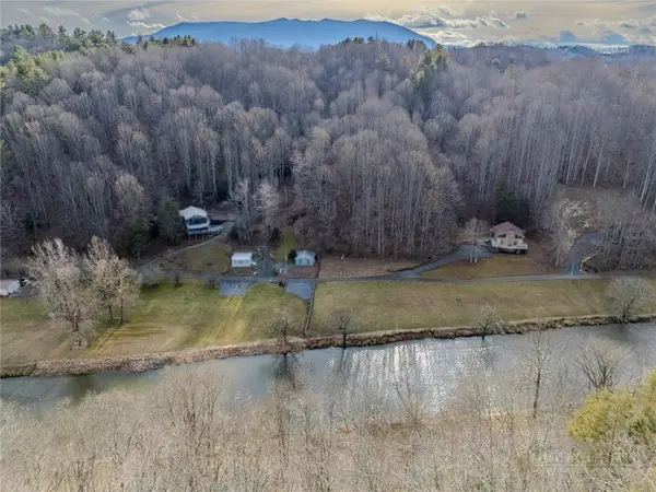 8 and 9 Haven Ridge Road, Lansing, NC 28643