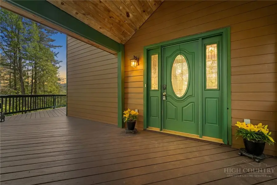 830 W Tweetsie Lane, Banner Elk, NC 28604 - #3