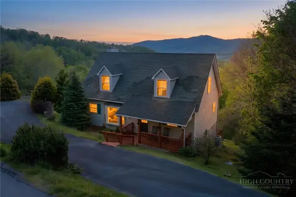 162 Rock Spring Circle, Sugar Mountain, NC 28604