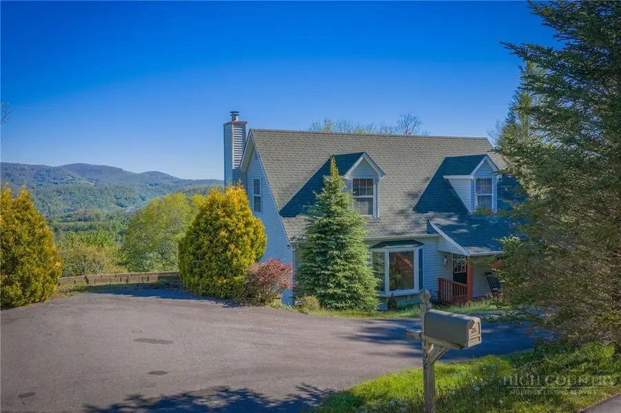 162 Rock Spring Circle, Sugar Mountain, NC 28604 - #2