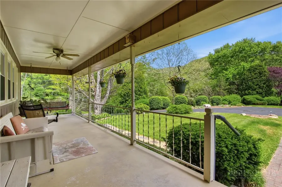 11 Summer Lane, Spruce Pine, NC 28777 - #3