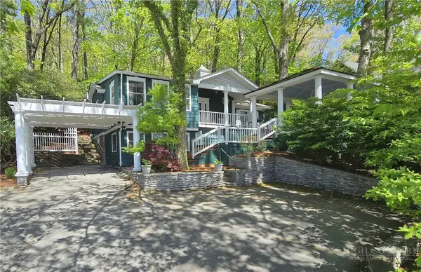 654 Goforth Road, Blowing Rock, NC 28605