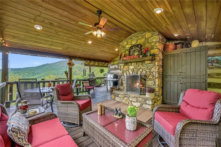 893 Tomahawk Drive, Todd, NC 28684 - #3