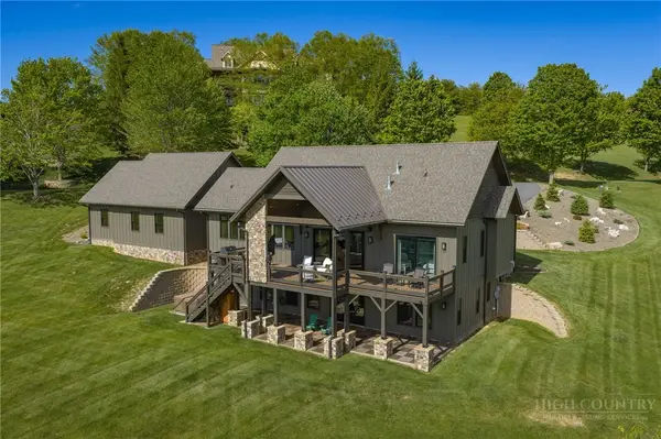 203 N Landing Drive, Jefferson, NC 28640