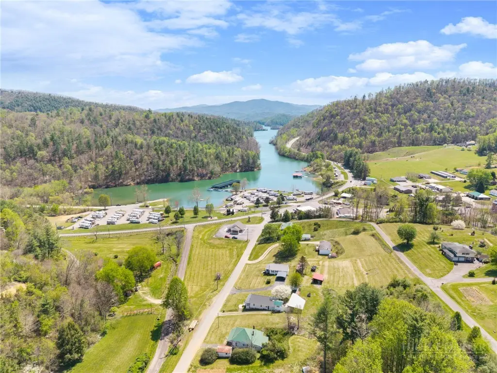 207 Main Street, Butler, TN 37640 - #1