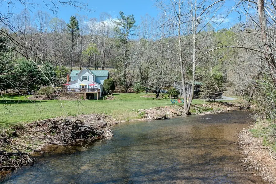 8652 Nc Highway 16, Grassy Creek, NC 29631 - #2