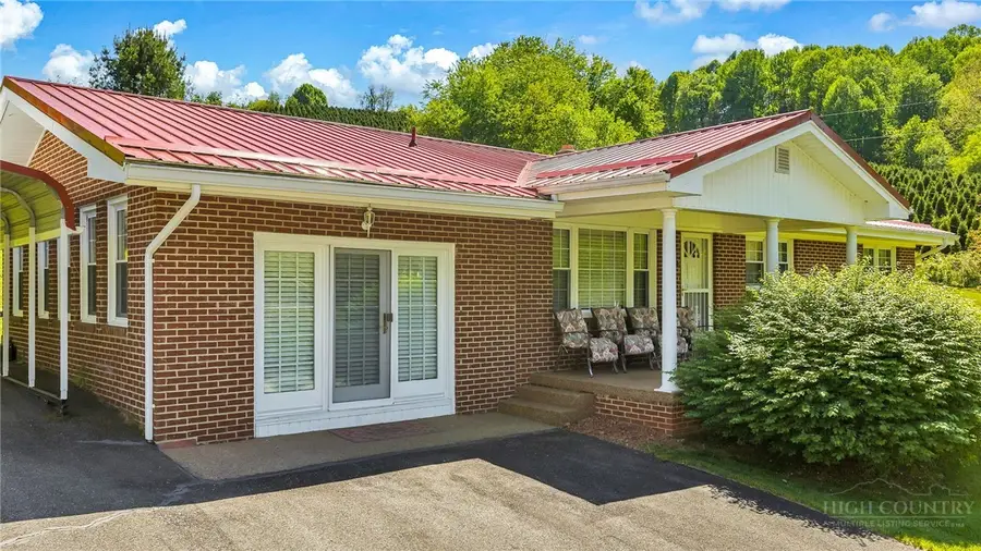 346 Piney Creek Road, Lansing, NC 28643 - #2