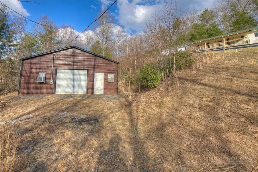 3 Altapass Trail, Spruce Pine, NC 28777 - #3