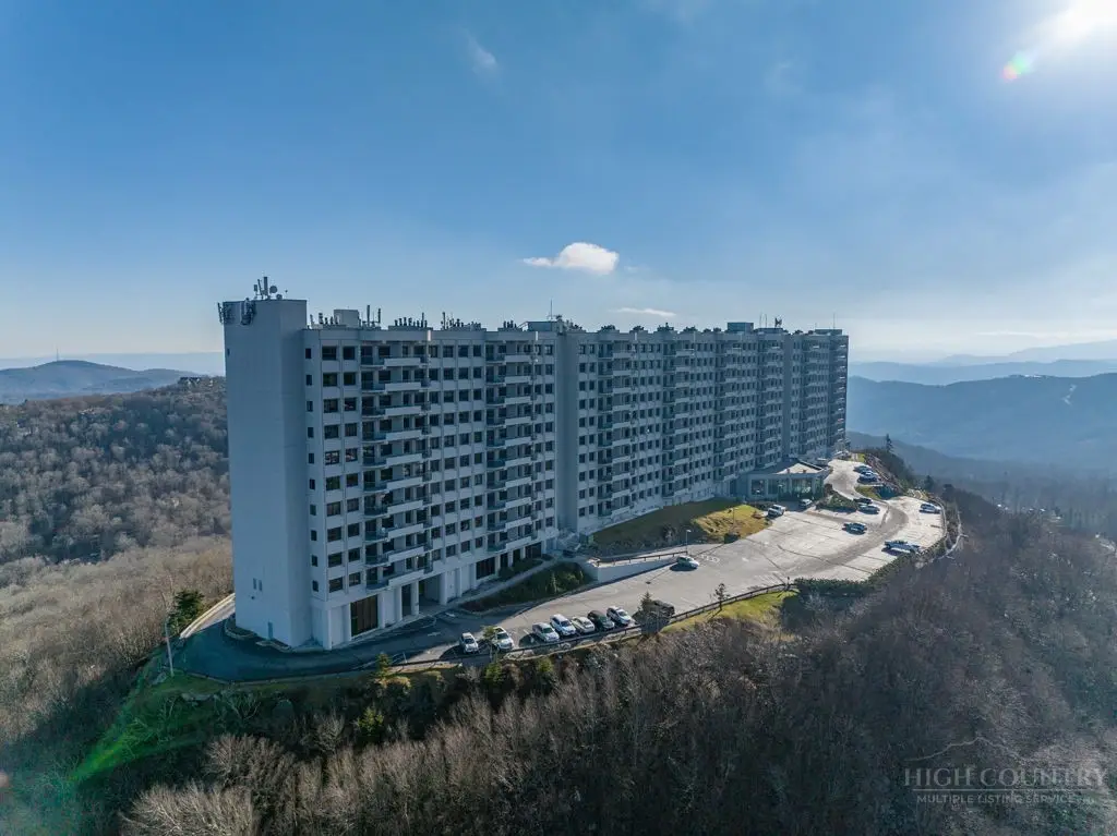 303 Sugar Top Drive #2205, Sugar Mountain, NC 28604 - #1