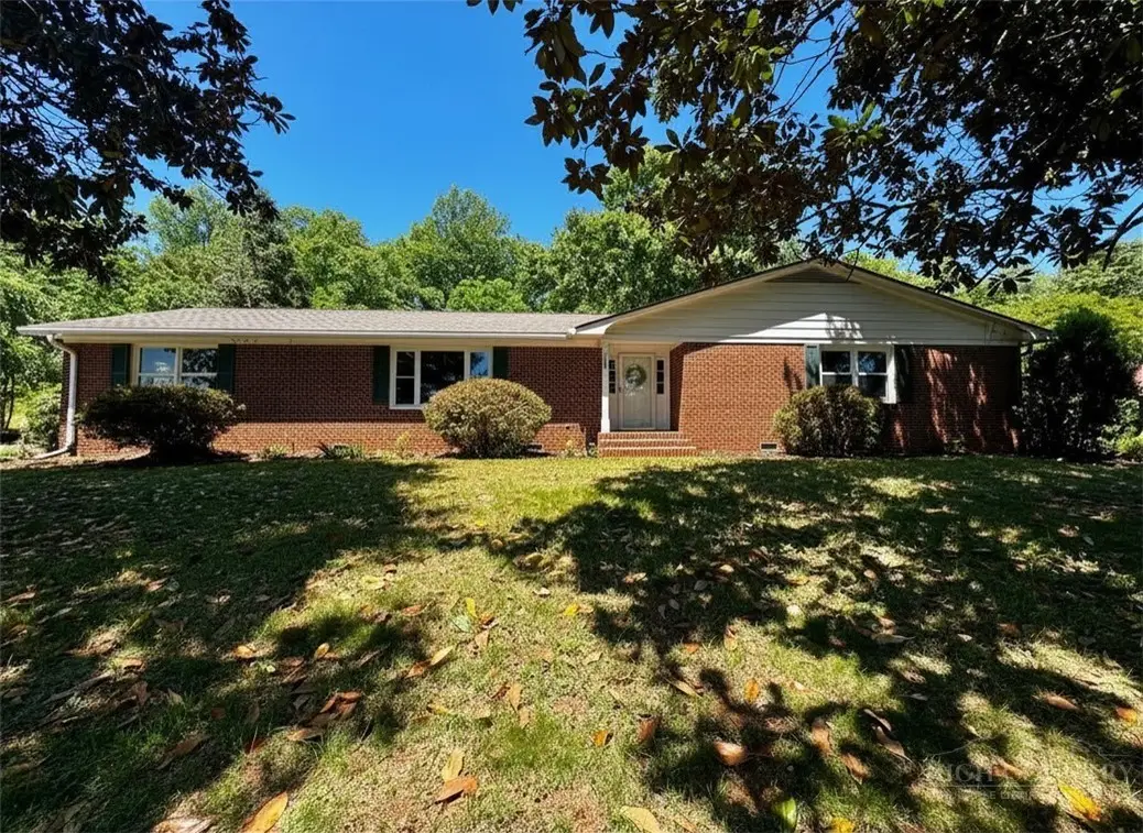 1000 Hill Avenue, Wilkesboro, NC 28697 - #1
