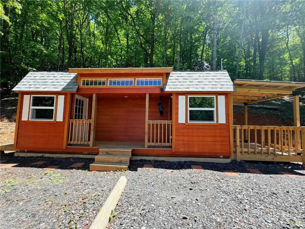 178 Mount Jefferson Lane, Jefferson, NC 28640 - #1