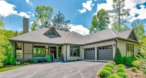 30 Creekside Meadows Lane, Linville, NC 28646