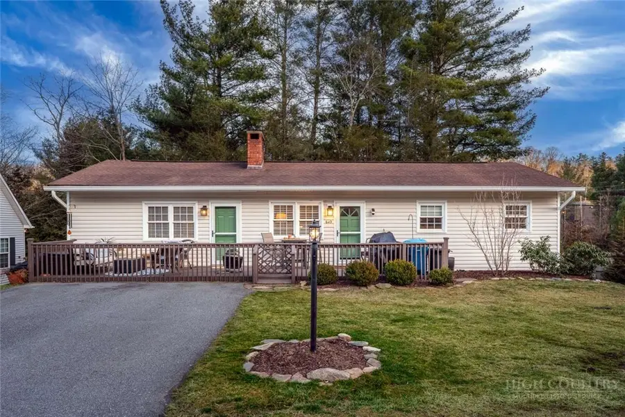 649 Ransom Street, Blowing Rock, NC 28605 - #3