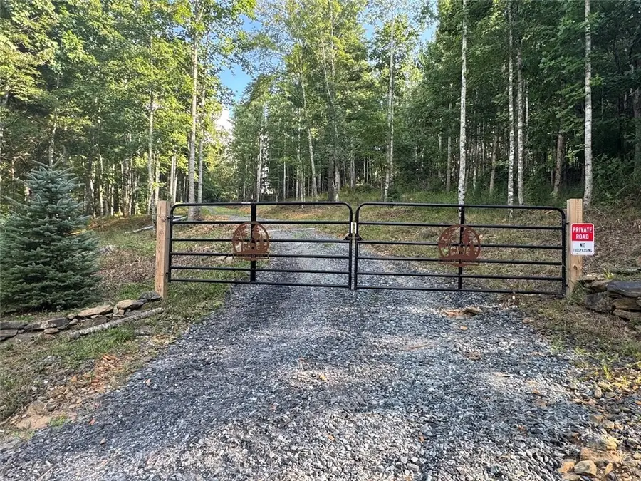 213 Autumn Lane, West Jefferson, NC 28694 - #2