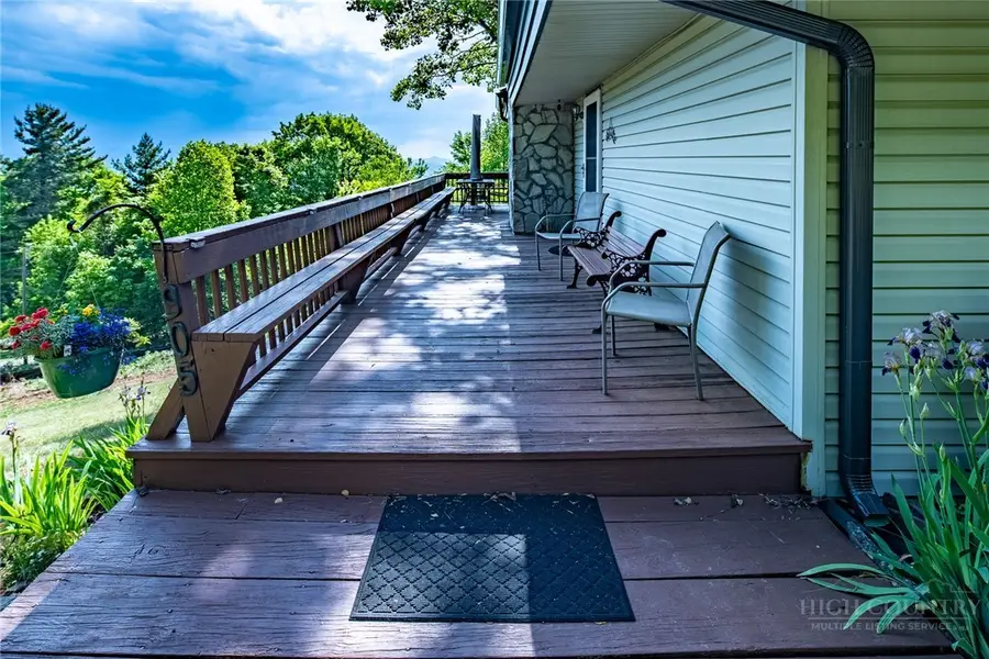 905 Harley Perry Road, Zionville, NC 28698 - #2