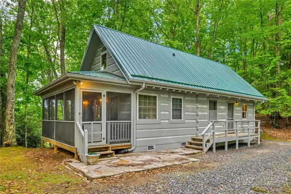 638 Riverwood Trail, Lansing, NC 28643