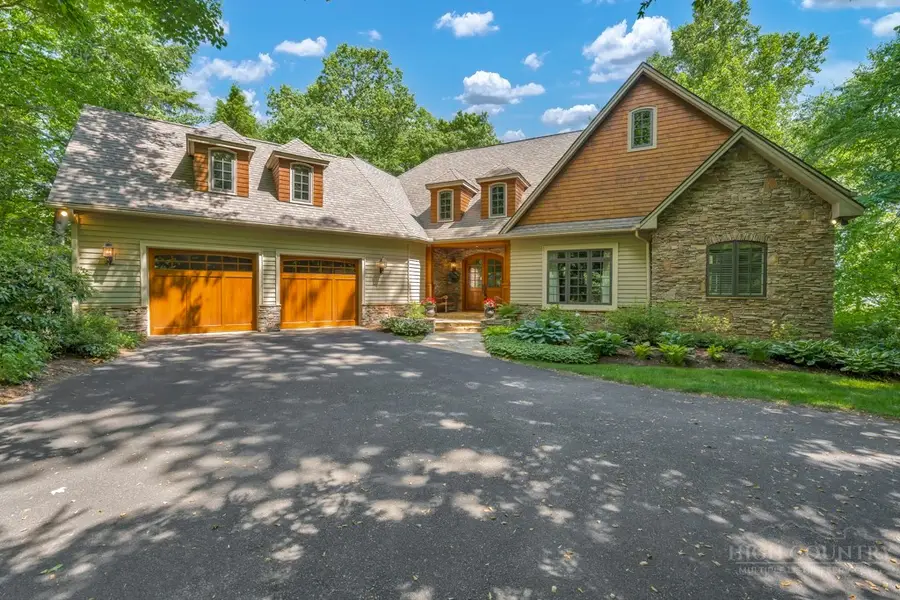 847 Old Orchard Road, Blowing Rock, NC 28605 - #2