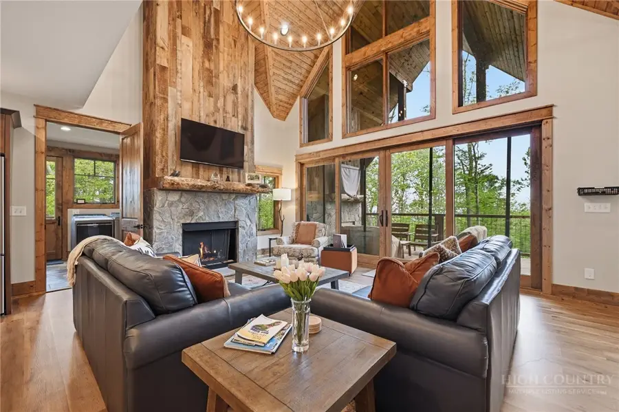 541 Twisted Oak Path, Banner Elk, NC 28604 - #3