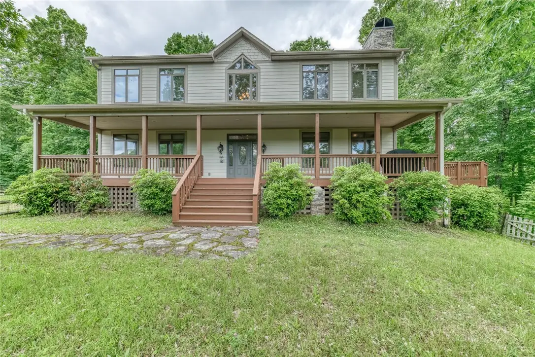 386 Billy Goat Bluff, Elk Park, NC 28622 - #1