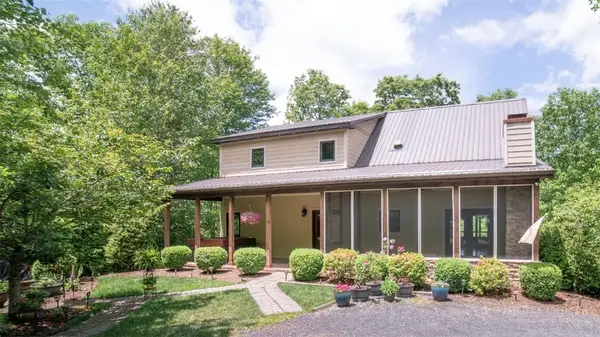 555 High Knolls Road, Fleetwood, NC 28626