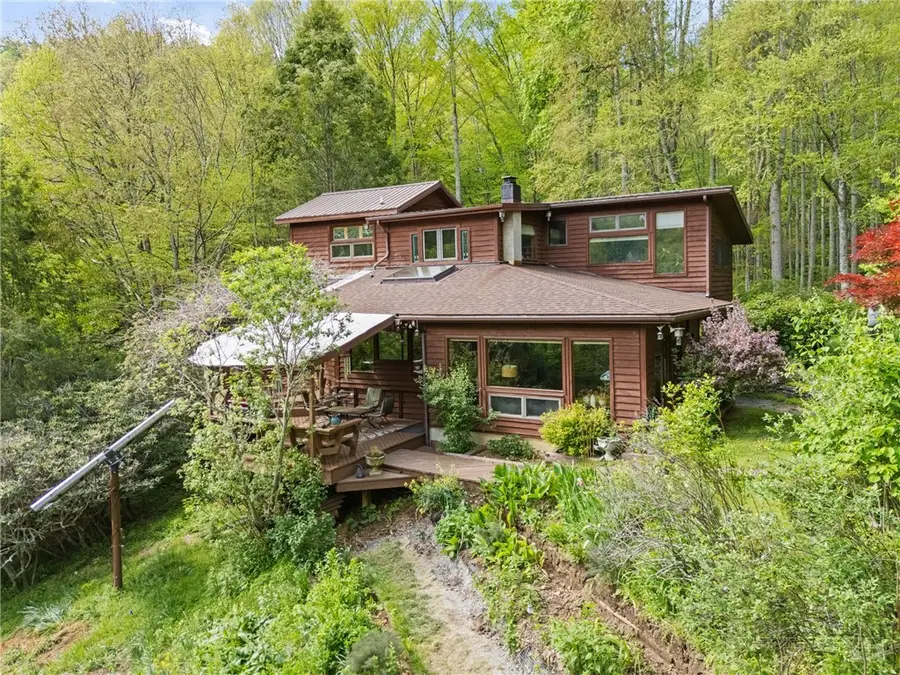 194 Shulls Hollar Road, Sugar Grove, NC 28679 - #2