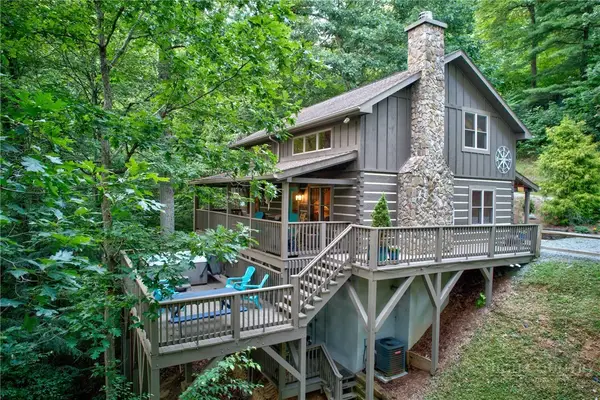 135 Jake Trl, Vilas, NC 28692