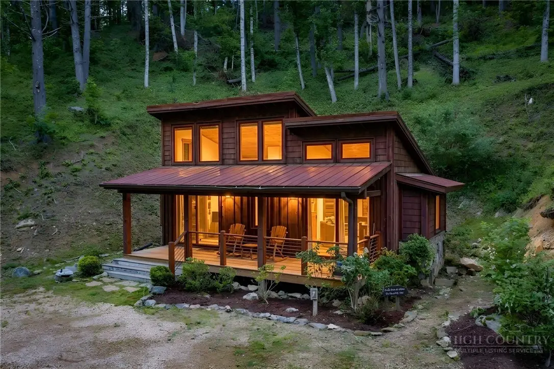 160 Stonefly Trail, Banner Elk, NC 28604 - #1