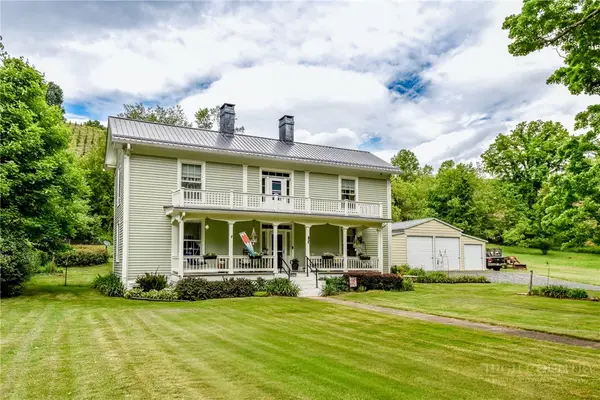 16215 N Nc-194 Highway, Lansing, NC 28643