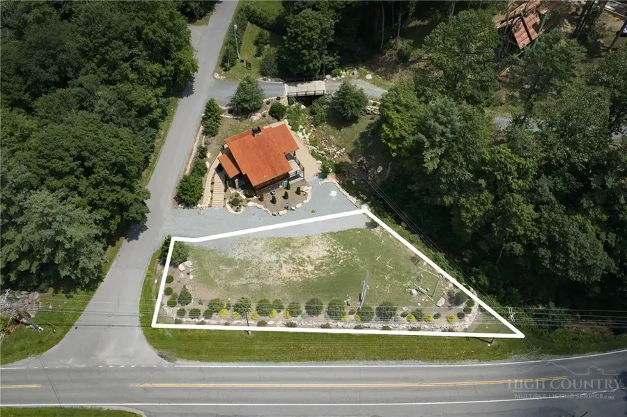 18 John Irwin Road, Banner Elk, NC 28604 - #3