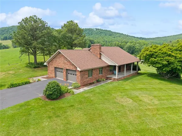 1701 Nc Highway 16 N, Crumpler, NC 28617