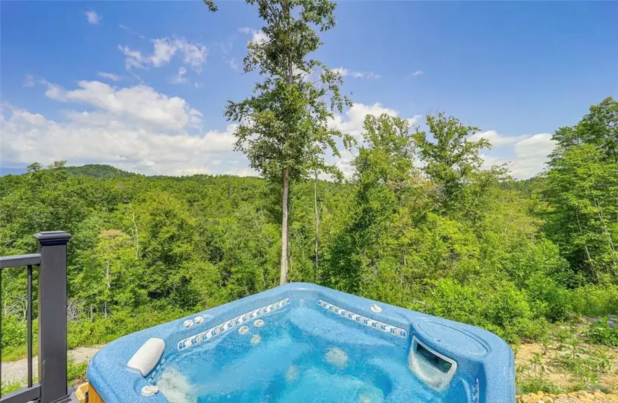 4635 Banbury Trail, Lenoir, NC 28645 - #3